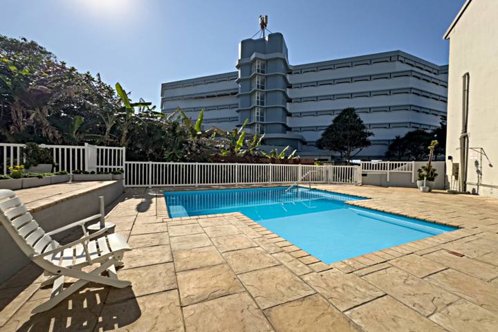 The Bay 17 Complex pool